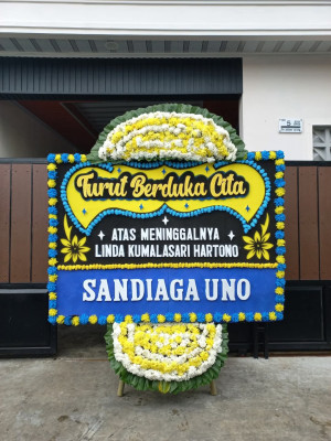 Papan Bunga Duka di Panularan